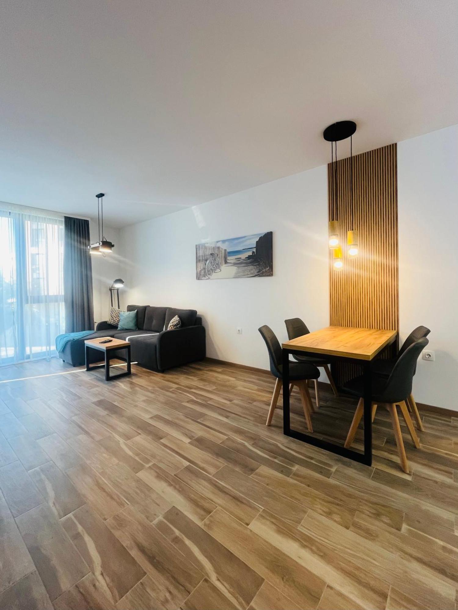 Exclusive St Constantine Suites Sankt Konstantin & Helena Eksteriør billede